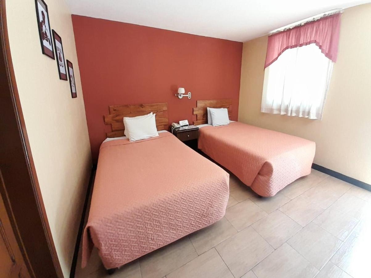 Hotel Y Restaurante Villa Esmeralda Quetzaltenango Buitenkant foto