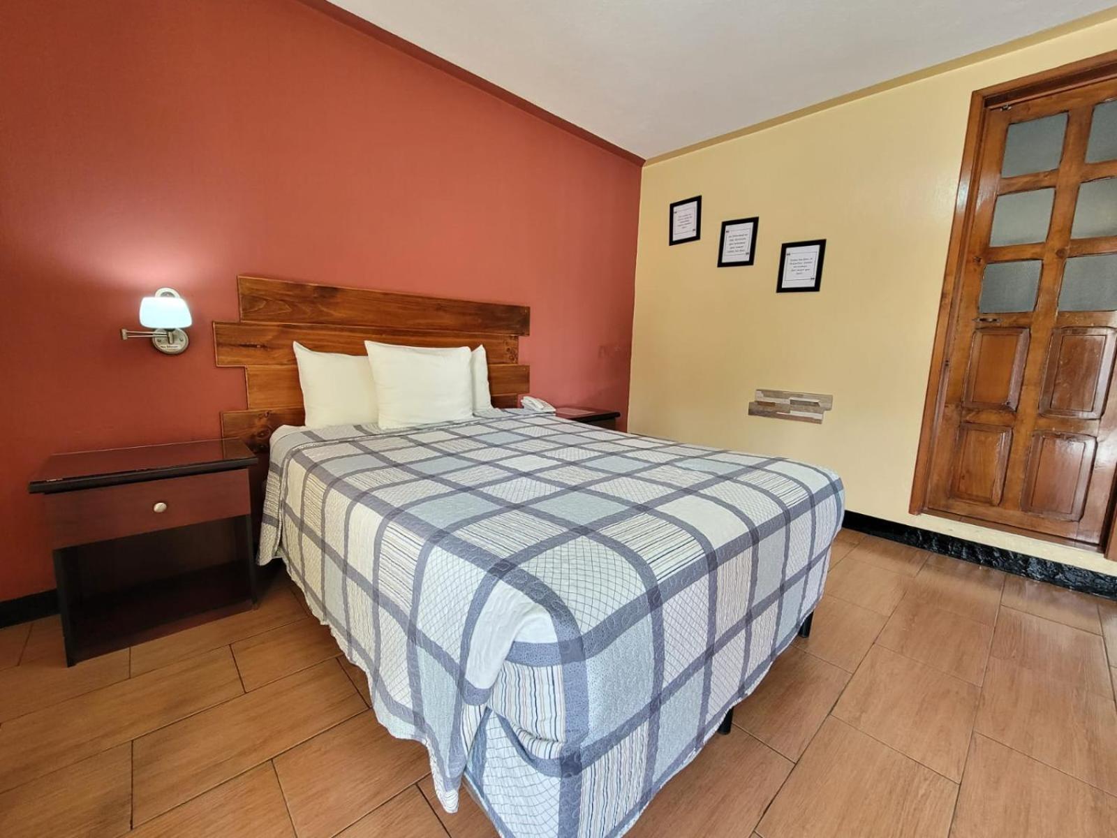 Hotel Y Restaurante Villa Esmeralda Quetzaltenango Buitenkant foto